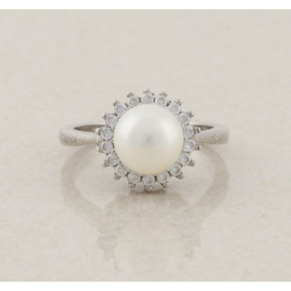 Sterling Silver Freshwater Pearl and Cubic Zirconia Halo Ring Size 7